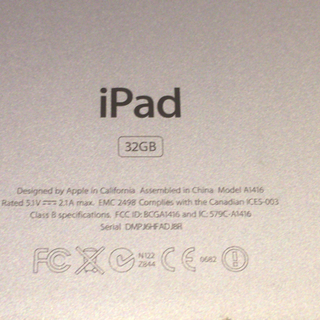 iPad 第3世代　Wi-Fiモデル　32GB A 1416の画像