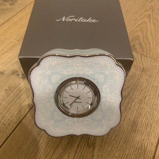 置き時計　ノリタケ