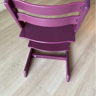 ストッケ トリップトラップ パープルの画像