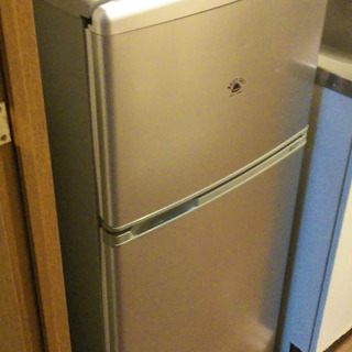 0円　冷蔵庫　2ドア 140L ファン式  AQUA AQR-1...