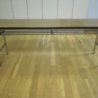 取引中　③Naiki　会議室用折畳机　４本セット×２
