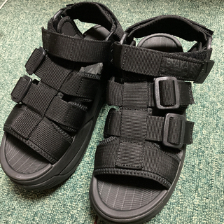SHAKA 厚底サンダル　22.5〜23センチの画像