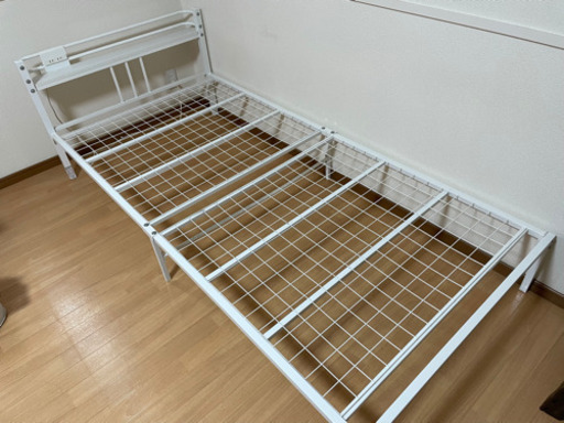 価格交渉可　ニトリ　ベッドフレーム　シングル