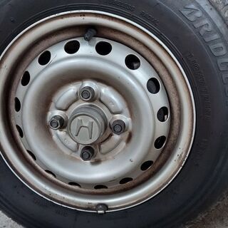 車検用に軽トラック用タイヤ(ホイル付)を譲ってください。