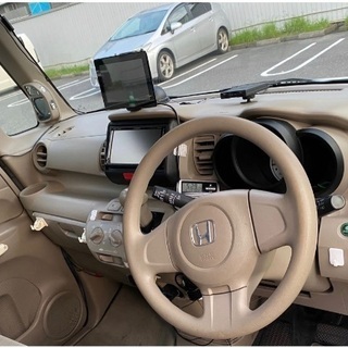 ホンダ N BOXの画像