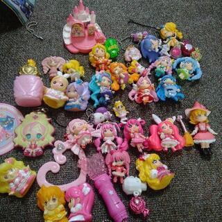 歴代のプリキュアマスコット大量セット