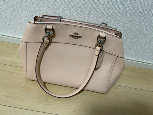 COACH コーチ ショルダーバッグ　ピンク