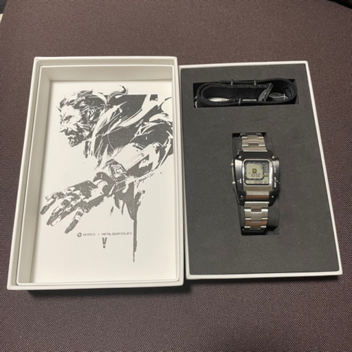 新品未使用　WIRED 腕時計 メタルギアソリッド コラボレーションウオッチ　AGAM601