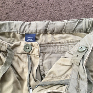 150 GAP カーゴパンツの画像