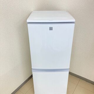 【極上美品】【地域限定送料無料】冷蔵庫 　SHARP 137L 2019年製  CRS092701