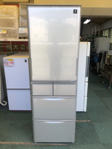【リサイクルサービス八光　田上店　安心の3か月保証　配達設置ok】シャープ SHARP SJ-W412E-S [プラズマクラスター冷蔵庫 （412L・どっちもドア） 5ドア シルバー系]