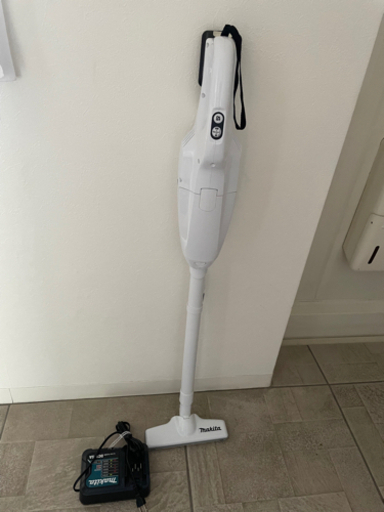 マキタ 掃除機 cl107fdshw コードレス