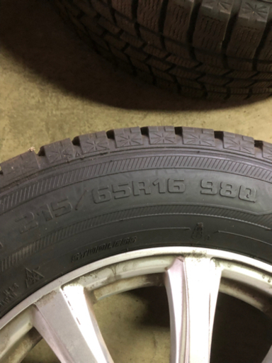 スタッドレスタイヤ ホイールセット215/65R16 98Q バリ山 アルファード　引き取り限定