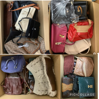 中古バッグまとめてお譲りします。買い取っていただける方優先　転売...