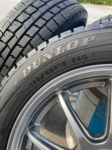 DUNLOP WINTER MAXX 01 スタッドレスタイヤ&ホイールセット