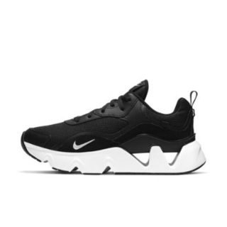 値下げ🉐消毒済み✨ナイキ RYZ 365 2 ウィメンズシューズ / スニーカー / Nike RYZ 365 2 Women's Shoeの画像