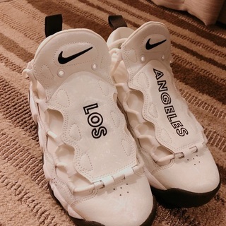 NIKE エアモアマネー  レア品 の画像