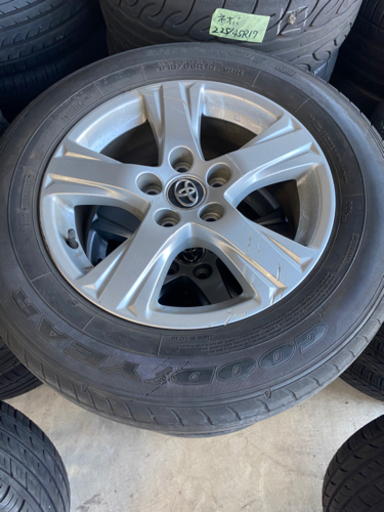4本セット　現行　30 アルファード　純正 16インチセット　タイヤ　ホイール
