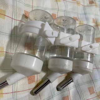 給水ボトル(ハムスター等の)を売ります！