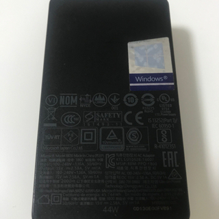 Surface Pro用充電器 Microsoft 純正の画像