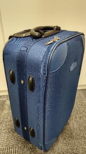 キャリーバッグ