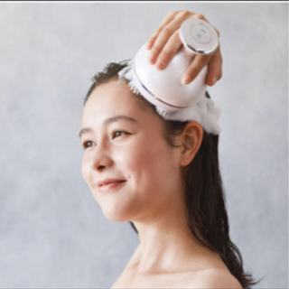  新品！ フェスティノ 充電式 ヘッドウォッシュ スパの画像