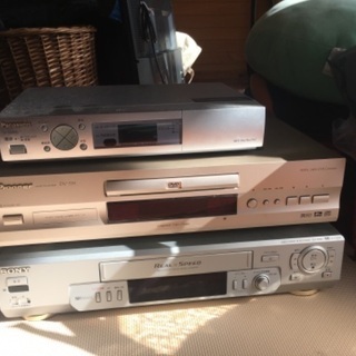 ビデオデッキ、DVDデッキ、BSチューナー　ジャンク品