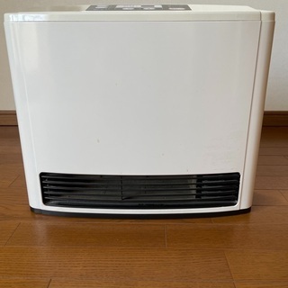 ガスファンヒーター