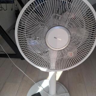 扇風機　（iris ohyama)