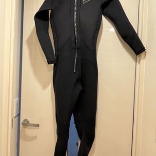 ウェットスーツ