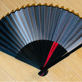 扇子 (3個100円)
