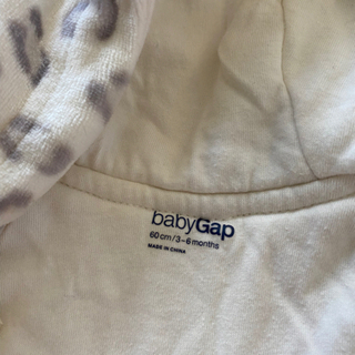 GAP 3〜6M 足付きフリースカバーオールの画像