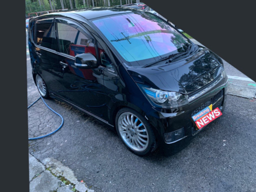 バッドフェイスl175s ムーブカスタム　ボンネット部品