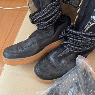 NIKEエアフォース1 スペシャルフィールドてアイロンの画像