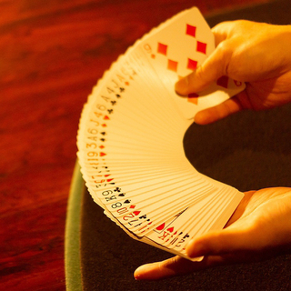 異性の心を鷲掴み！合コンでバカウケのマジック教室♠️♥️