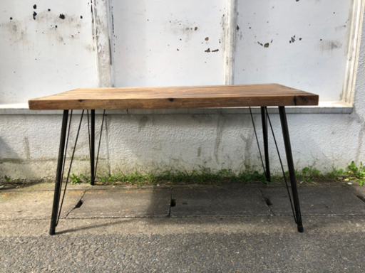 おくだけで魅力的✨　関家具　ノットアンティークス　テーブル