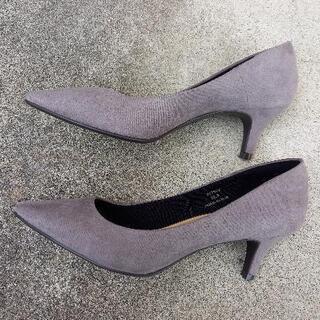 ※値下げ【未使用】パンプス グレー 23.5cmの画像