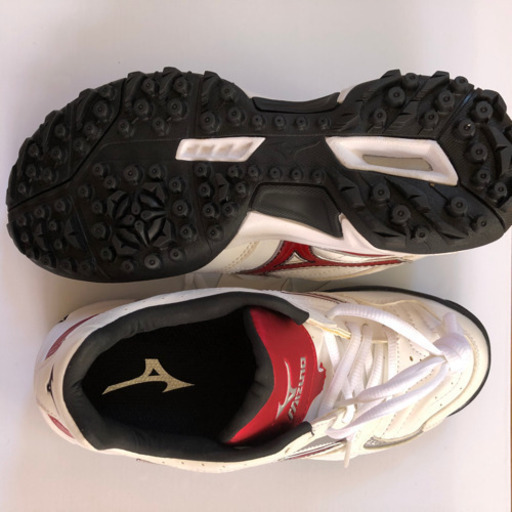 新品 ミズノ スポーツシューズ  定価13500円