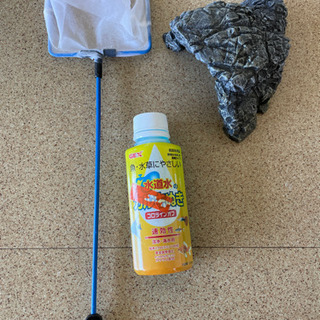 新品水槽　カルキ、網つきの画像