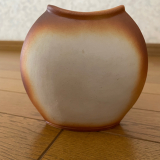 オーストラリアの置物 花瓶の画像