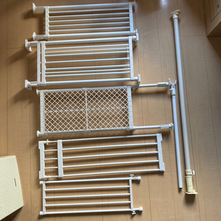 つっぱり棚5種類と押し入れ用など