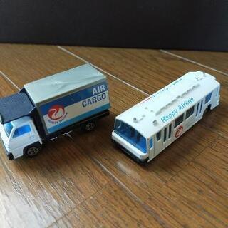 トミカ　JAL　2台セット　中古