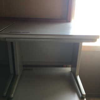 オフィス家具  小机
