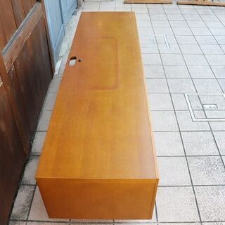 人気のカリモク60よりローボード1500 ヴィンテージチークカラーです。大型テレビ対応のAVボード。シンプルなデザインとナチュラルな質感で北欧スタイルやカフェスタイルとも相性抜群のテレビボードです♪BI308の画像