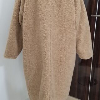 リバーシブルコート　earth music&ecologyの画像