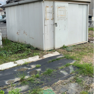 【お取引完了しました】大型スチール製物置き差し上げます‼️ の画像