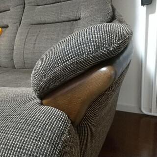 三人掛けソファーの画像