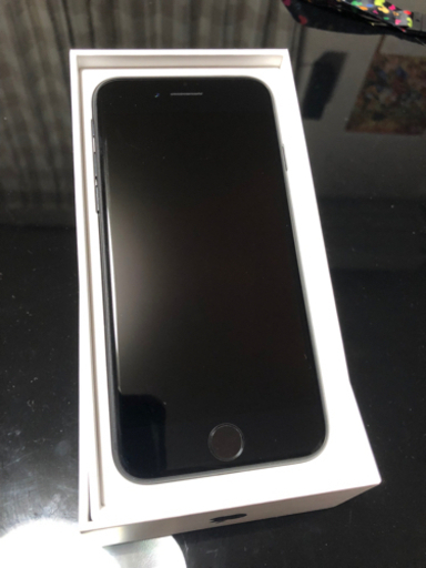 iPhone7 32G 美品です