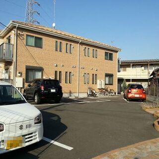 貸駐車場　キャメル蓮田　平置き　月極駐車場　埼玉県蓮田市緑町3-1-4の画像