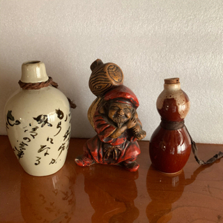 レトロな陶器の飾りの七福神の一人あり。の雑貨